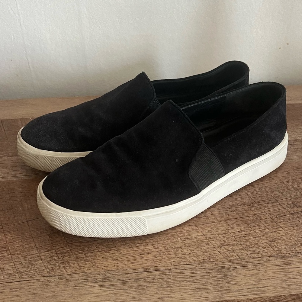 Vince Preston Suede Slip On Black Sneakers Size 8.5